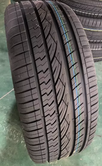 China Natural Rubber 235/40/18 Car Tyres for Sale